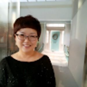 Meet your Posher, Eun